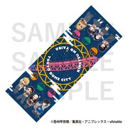 コラボグッズのスポーツタオル。