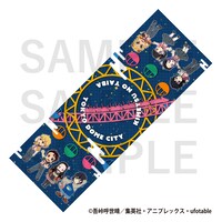 コラボグッズのスポーツタオル。