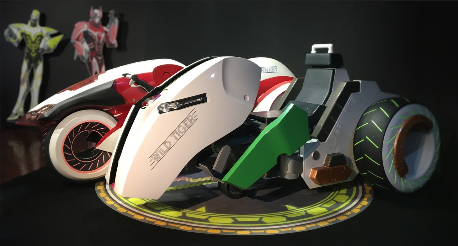 展示コーナーに設けられる1/1スケールの「ダブルチェイサー」。