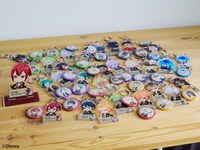 27キャラクター分のグッズ3点セット。