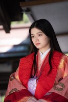 紺野彩夏扮する紫の上。（写真提供：NHK）