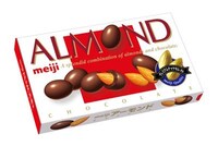 「明治アーモンドチョコレート ワンピースオリジナルグッズが当たる！キャンペーン」の対象商品「アーモンドチョコレート」。