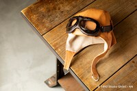 「紅の豚×CA4LA ポルコ・ロッソ フライトキャップ」