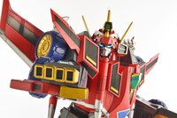 ダイナゼノンの特写。