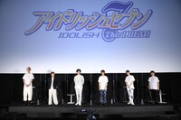 先行上映会の様子。左から江口拓也、代永翼、増田俊樹、小野賢章、KENN、阿部敦。
