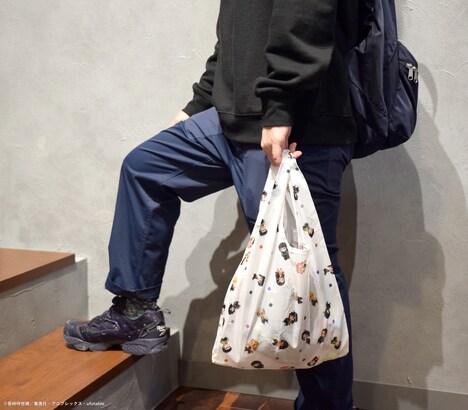 「鬼滅の刃 エコバッグ」使用イメージ