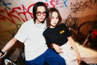 「REVENGERS TEE」着用イメージ