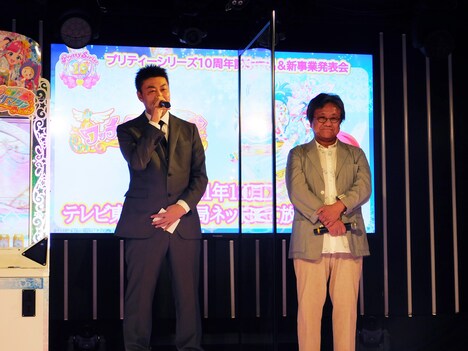 左から小林浩輔監督、佐藤順一総監督。