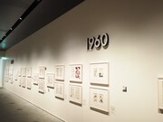 年代別展示の様子。