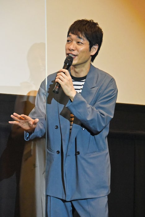 川島明（麒麟）