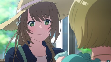 アニメ「白い砂のアクアトープ」第1話の場面カット。