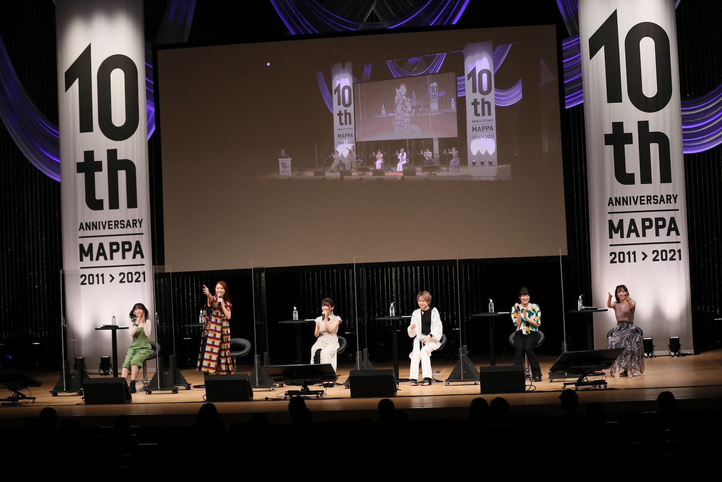 「ゾンビランドサガ リベンジ」ステージの様子。