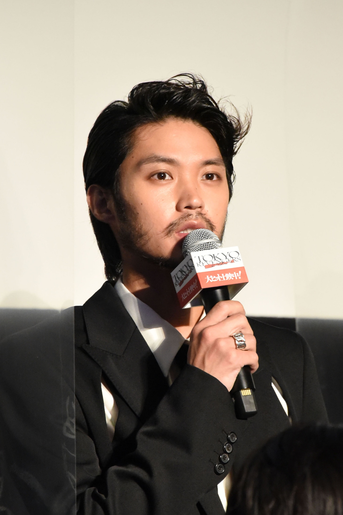 磯村勇斗