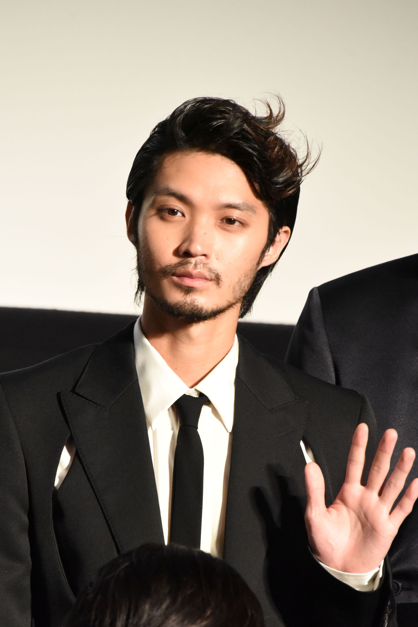 磯村勇斗