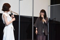 左から小澤亜李、本渡楓。