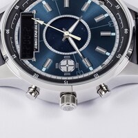 「カウボーイビバップ」をモチーフにした腕時計。