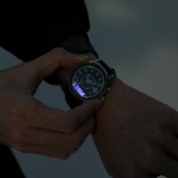 「カウボーイビバップ」をモチーフにした腕時計の使用イメージ。