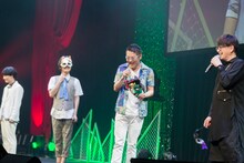 左から小林千晃、永塚拓馬、三宅健太、緑川光。