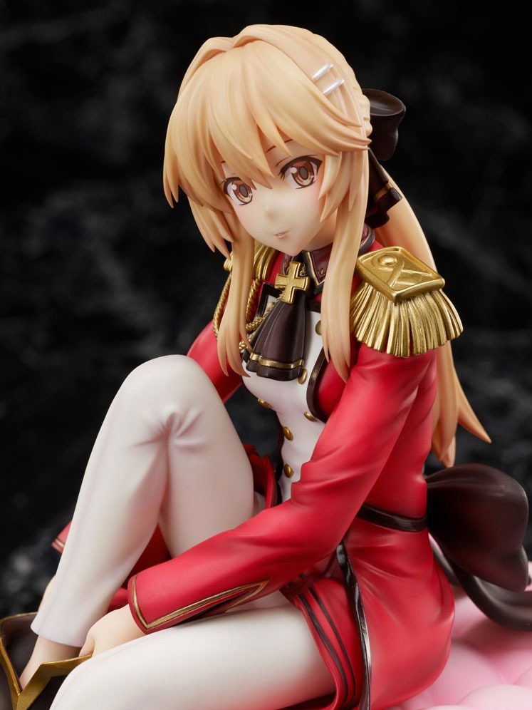 「リーシア・エルフリーデン 1/7 スケールフィギュア」