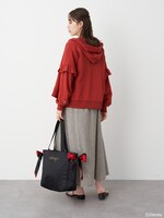 「フリルスリーブパーカー」着用イメージ