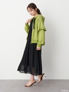 「フリルスリーブパーカー」着用イメージ