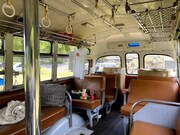 「廃バスに住む」実写PVのオフショット。