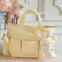 「モモと一緒トートバッグ」と「モモチャーム」