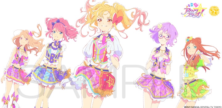 キャラクターデザイン・愛敬由紀子による描き下ろしアニメイラスト。