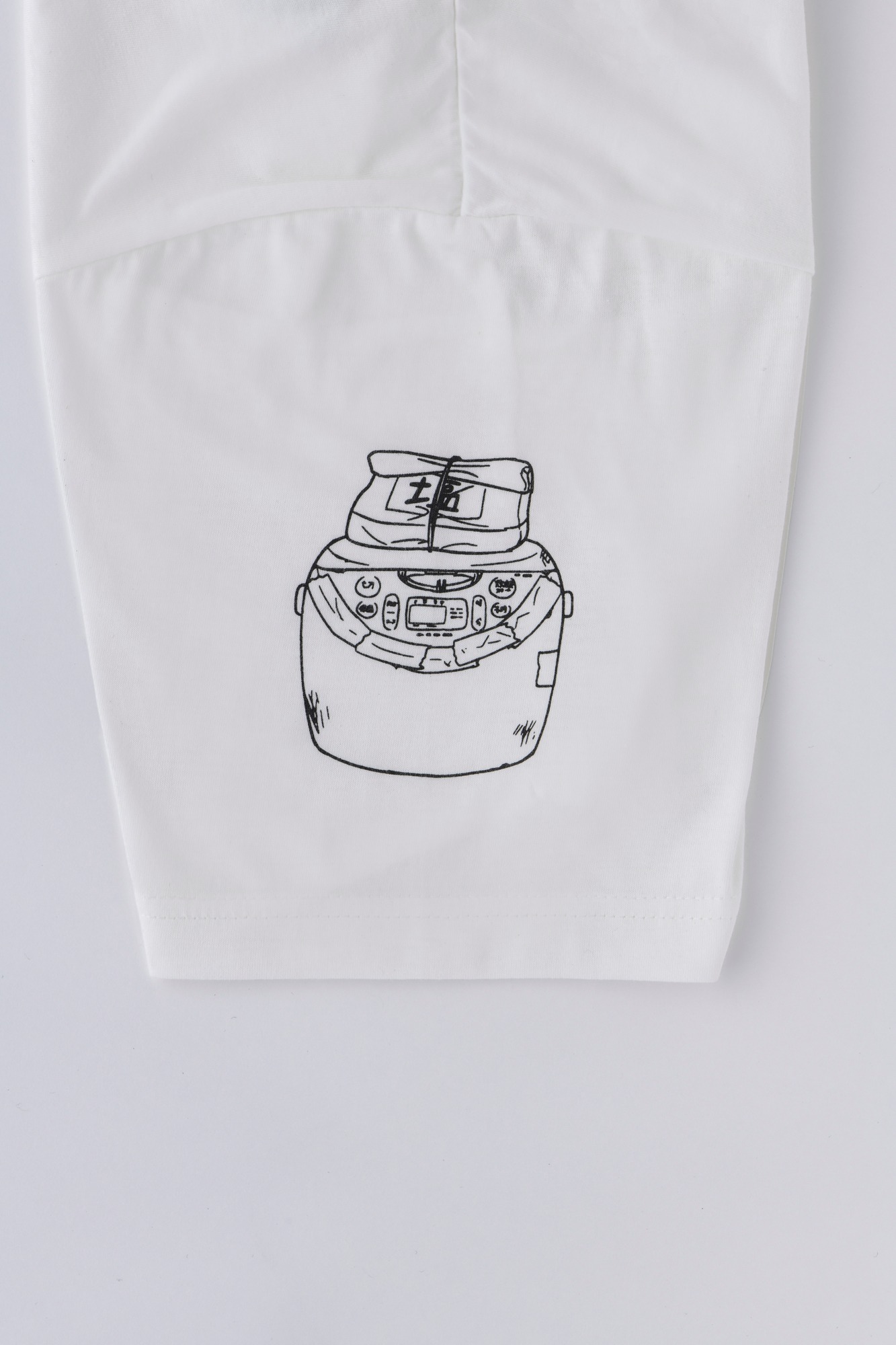 「限定デザイン“沼”レシピTシャツ」