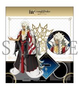 追加の劇場グッズ「アクリルマスコット ＆ 缶バッジセット」。