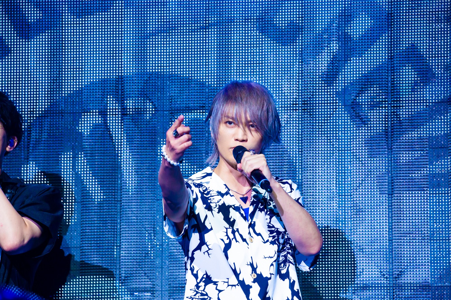 浅沼晋太郎