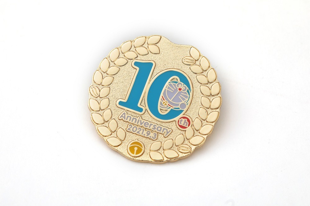 「10周年ピンズ」