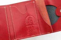 「手塚治虫ワールドコラボ『火の鳥』ロビタ」の内側。