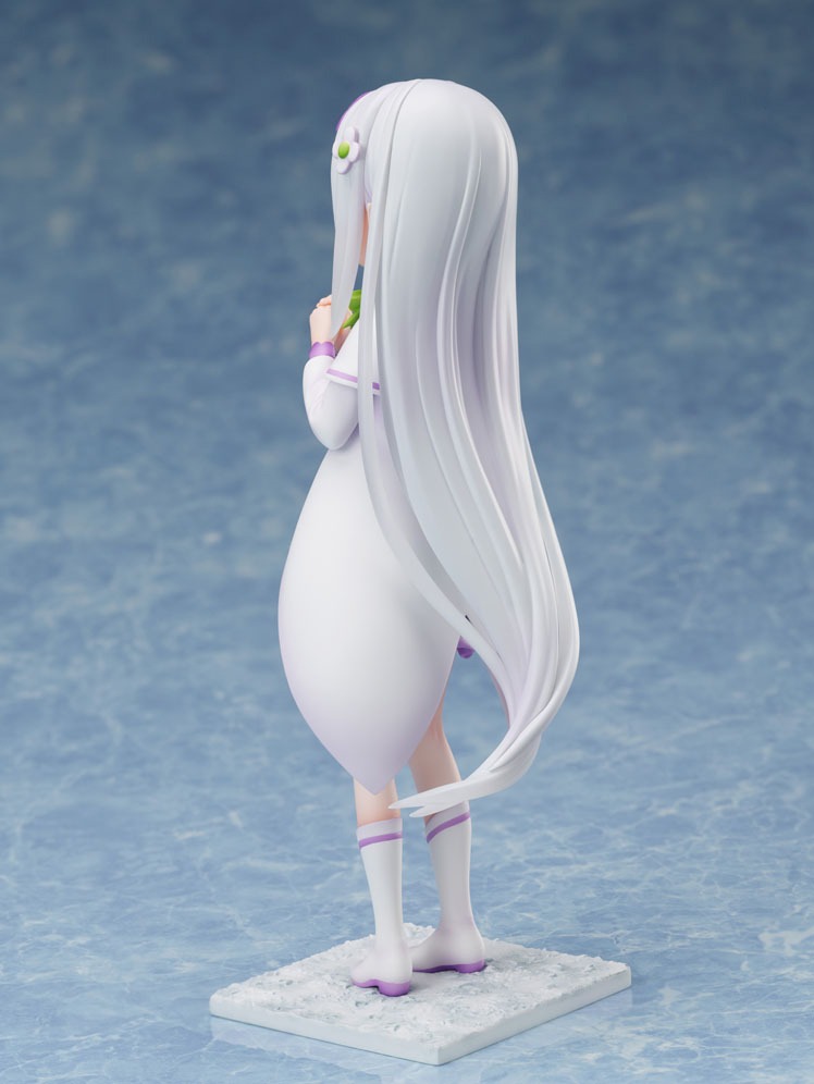 「エミリア -幼日のおもひで- 1/7スケールフィギュア」