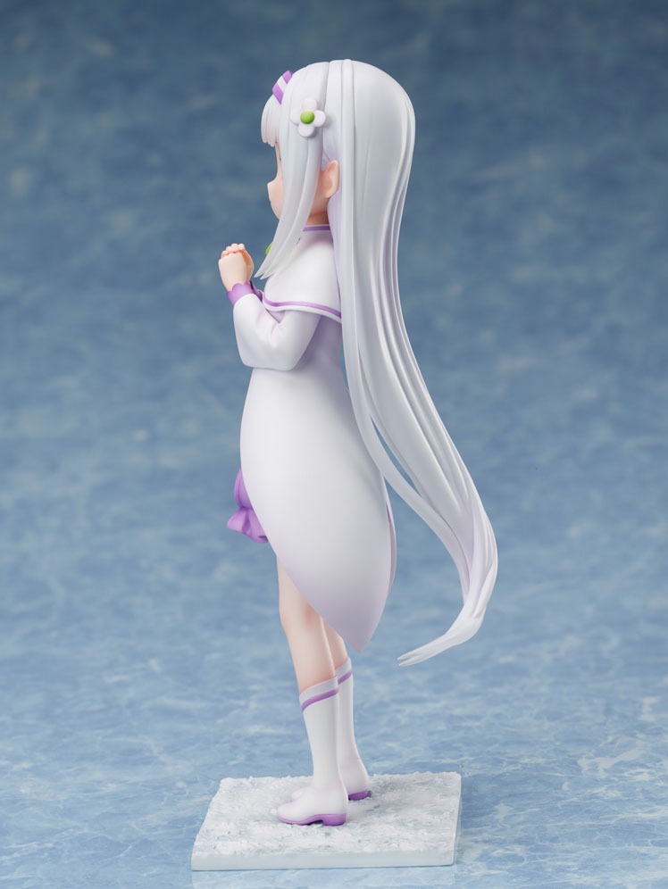 「エミリア -幼日のおもひで- 1/7スケールフィギュア」