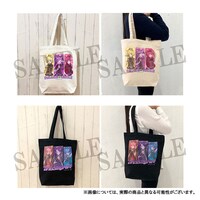 ダッシュストア限定商品の「トートバッグ SoLaMi♡SMILE」（上）、「トートバッグ DressingPafé」（下）。