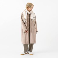 「夏目友人帳 モデル ストール」着用画像。