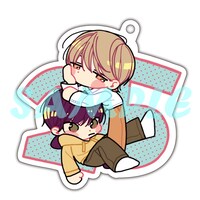 夏野寛子による特典アクリルキーホルダーのサンプル。