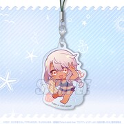 C賞の「アクリルストラップ」。