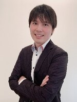 こびナビ副代表・木下喬弘氏。大阪大学医学部卒。ハーバード大学公衆衛生大学院卒業賞（救急医学・医療政策研究）。