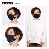 「TIGER & BUNNY」とBABYDOLLのコラボマスク使用イメージ