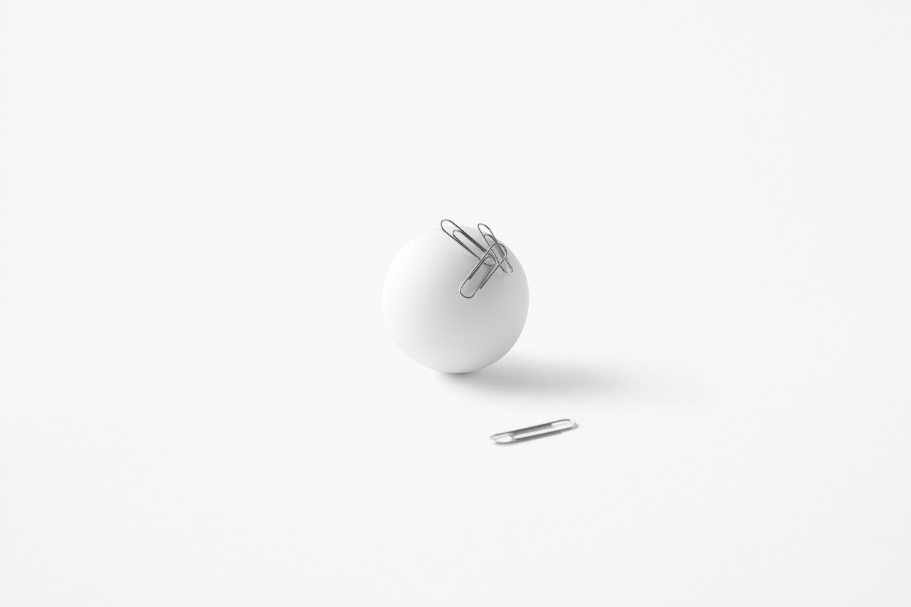 押すたびに4パターン顔が変わる　手が動く　ドラえもん キーホルダー　希少レトロ SEAL限定商品】 押すたびに4パターン顔が変わる ドラえもん 手が