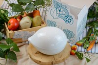 「畑のレストラン」の食器。