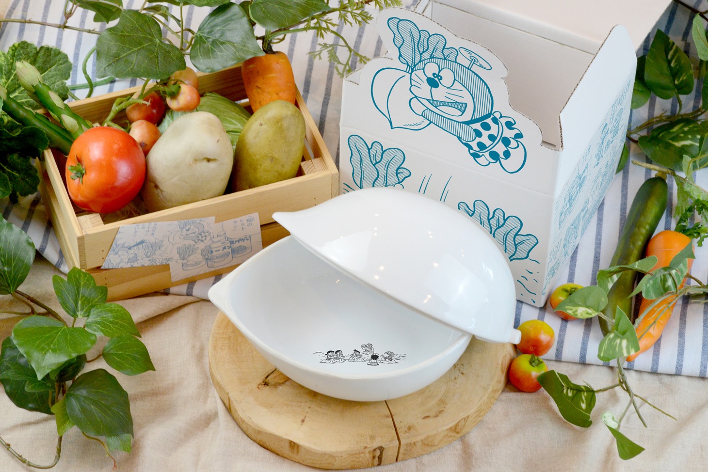 「畑のレストラン」の食器。