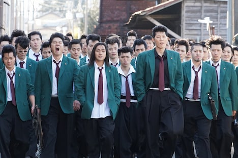 「今日から俺は!!劇場版」より。