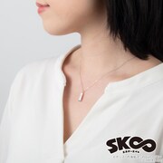 ネックレスの着用例。