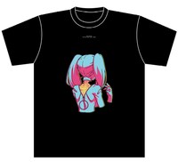 「『平穏世代の韋駄天達』Tシャツ」(c)天原・クール教信者・白泉社／「平穏世代の韋駄天達」製作委員会