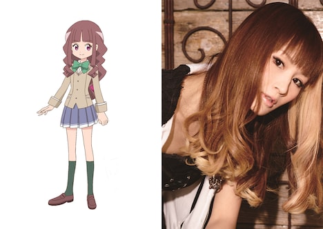 月夜野瑠璃のキャラクタービジュアル（左）と、小林ゆう（右）。