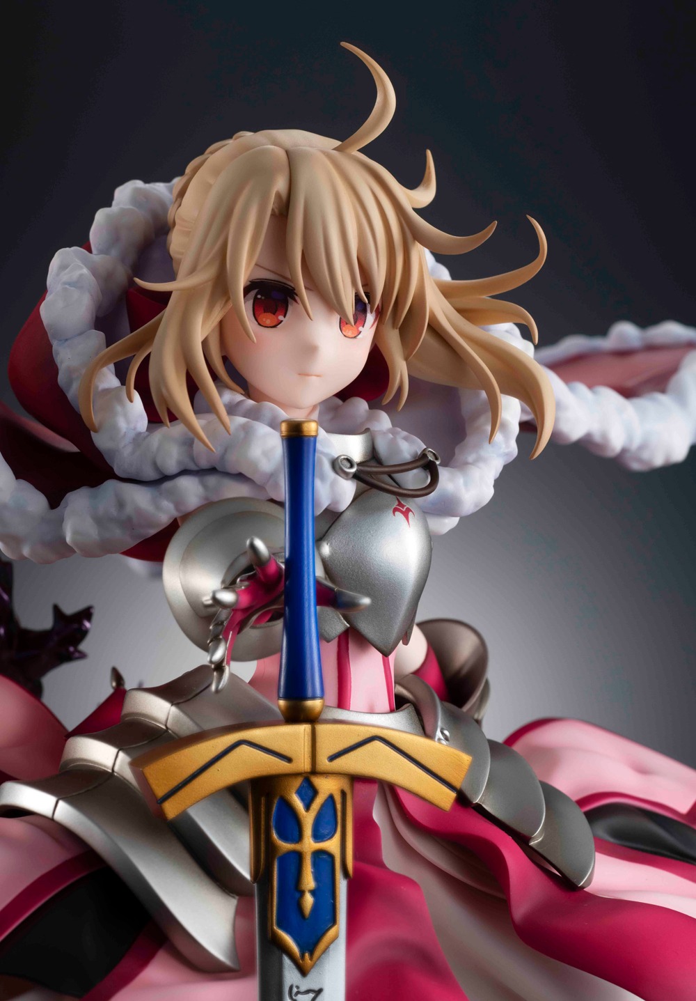 「イリヤスフィール・フォン・アインツベルン セイバーアルトリアVer.」