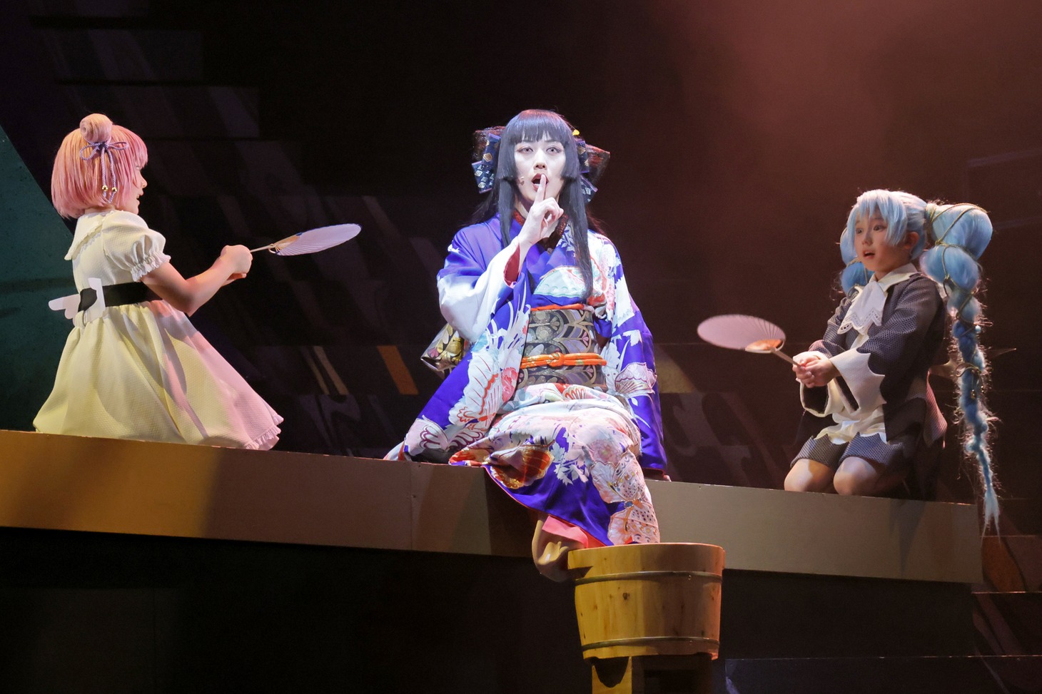 舞台「演劇調異譚『xxxHOLiC』」公演写真